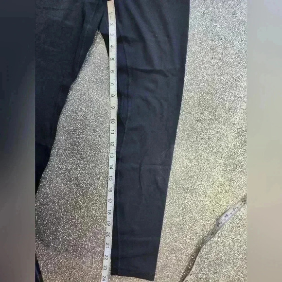 Lulus high waisted black leggings size med - Picture 6 of 7